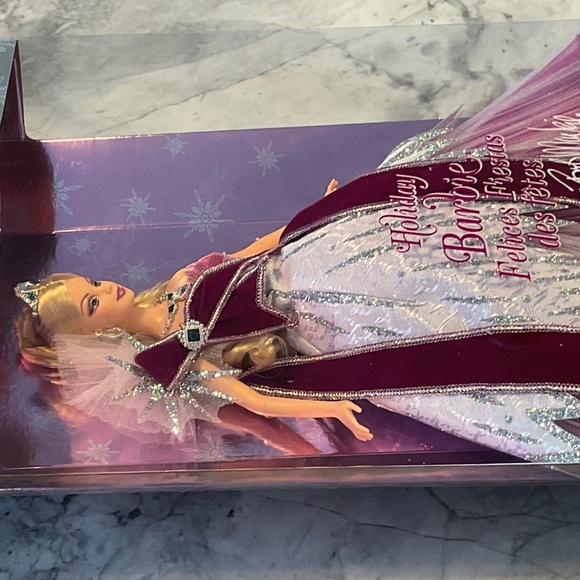 Holiday Barbie Doll by Bob Mackie 2005 NRFB Foreign Language Edition Rare - Picture 7 of 11